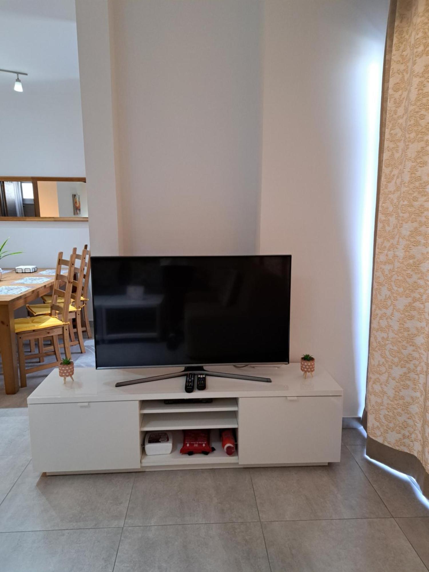 Albert'S Apartment St Lazarus 402 B - First Floor Λάρνακα Εξωτερικό φωτογραφία